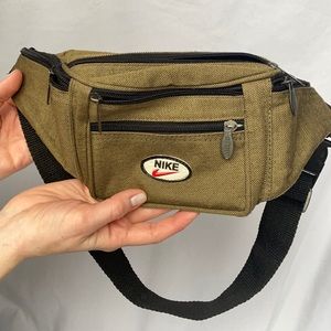 Nike fany pack